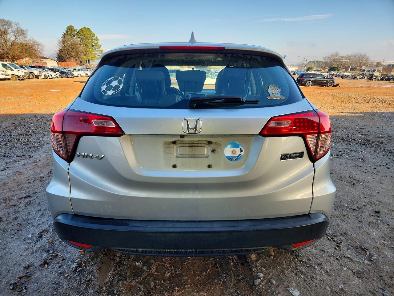 2016 HONDA HR-V LX photo 6