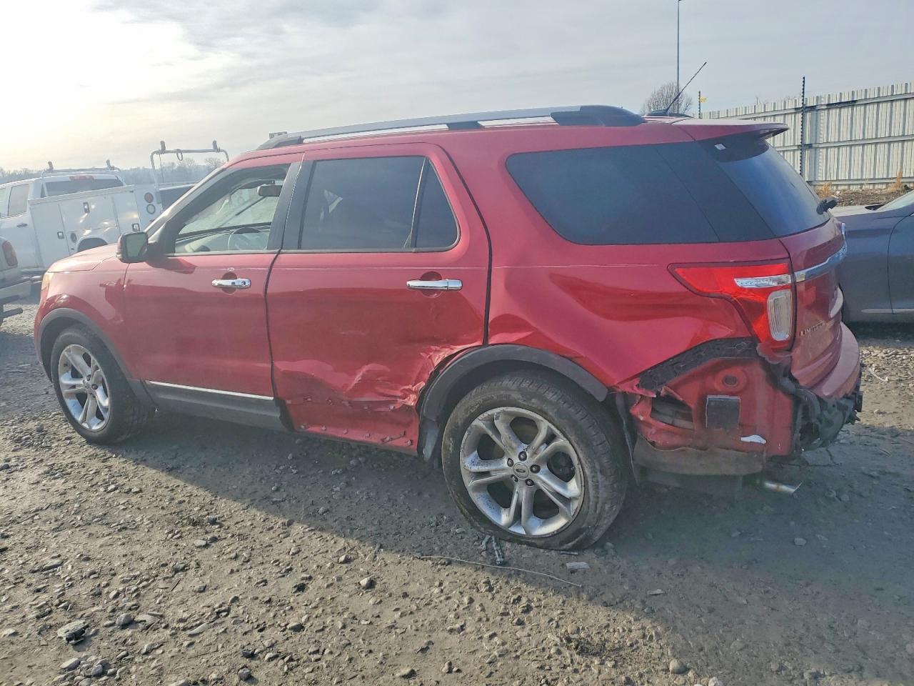 2011 FORD EXPLORER LIMITED photo 2