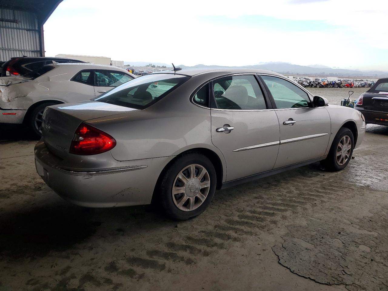 2008 BUICK LACROSSE CX photo 5