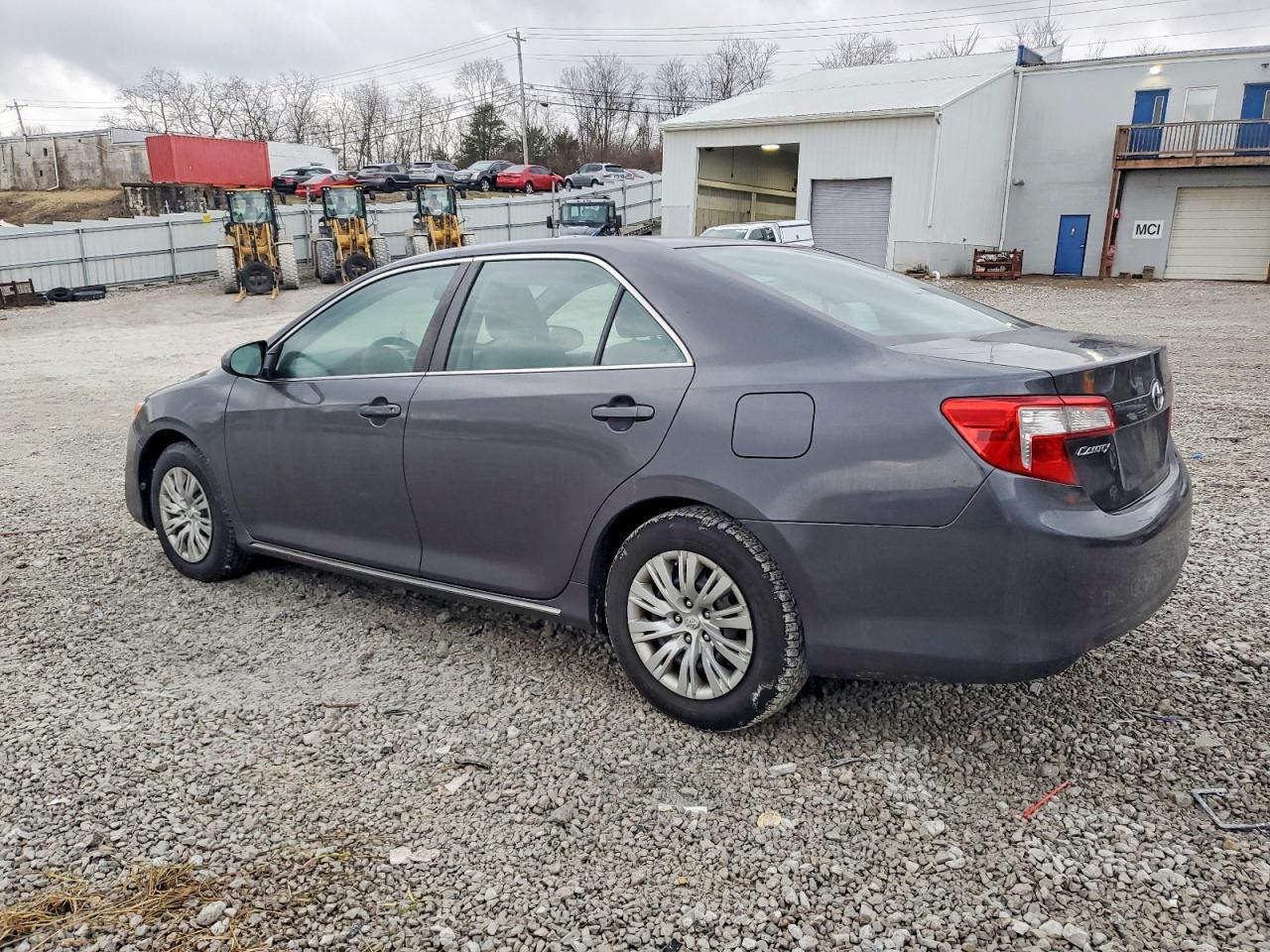2012 TOYOTA CAMRY BASE photo 2