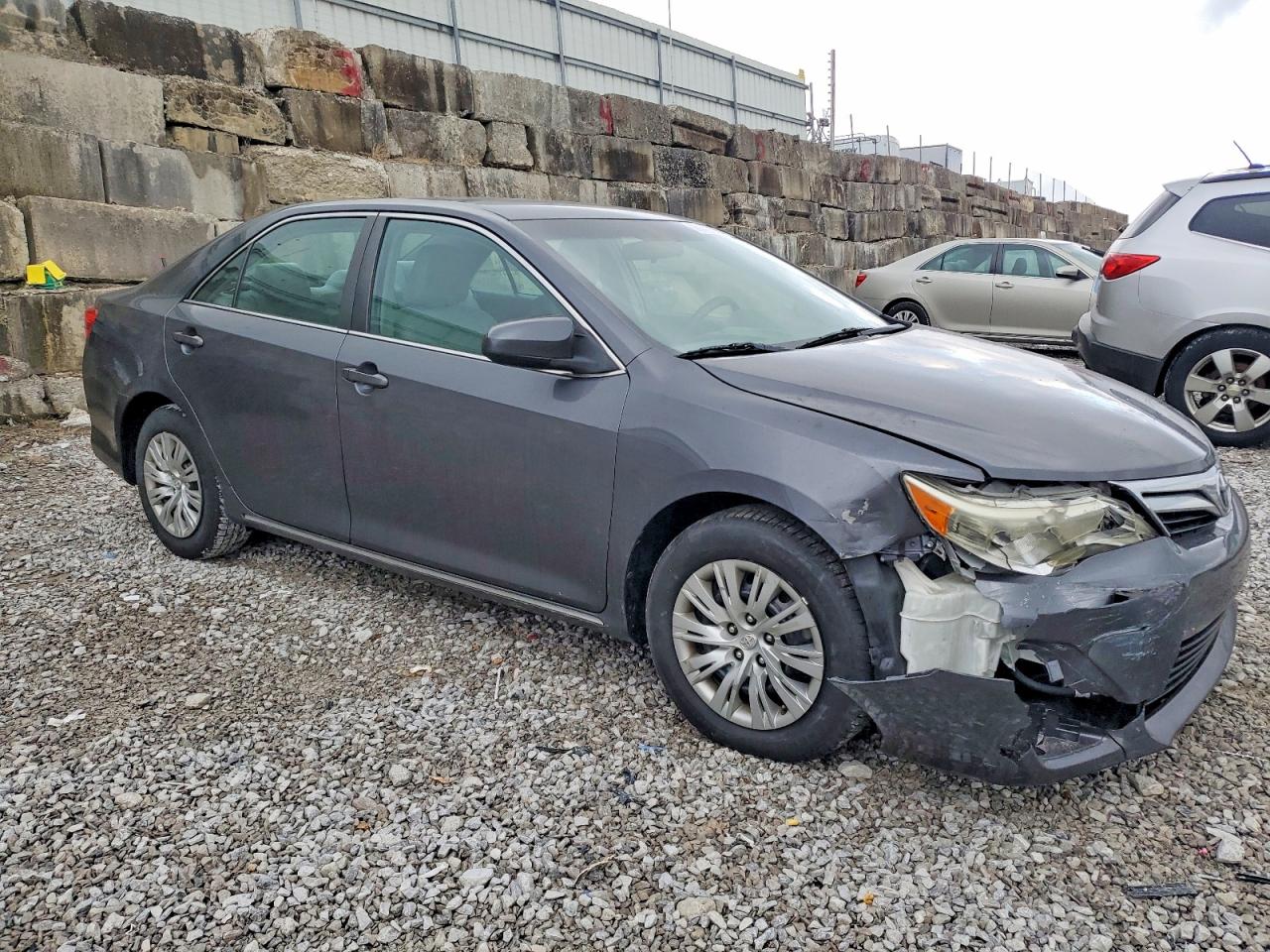 2012 TOYOTA CAMRY BASE photo 4