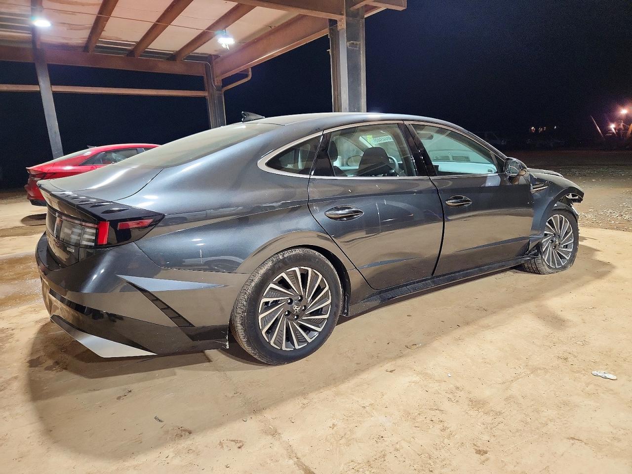 2025 HYUNDAI SONATA HYBRID photo 7