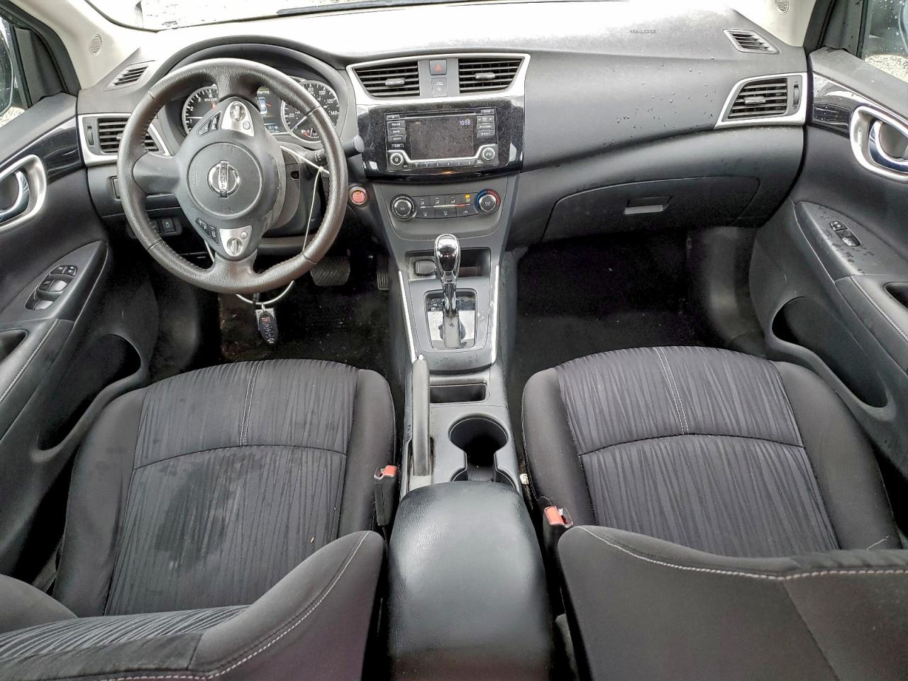 2017 NISSAN SENTRA S photo 8