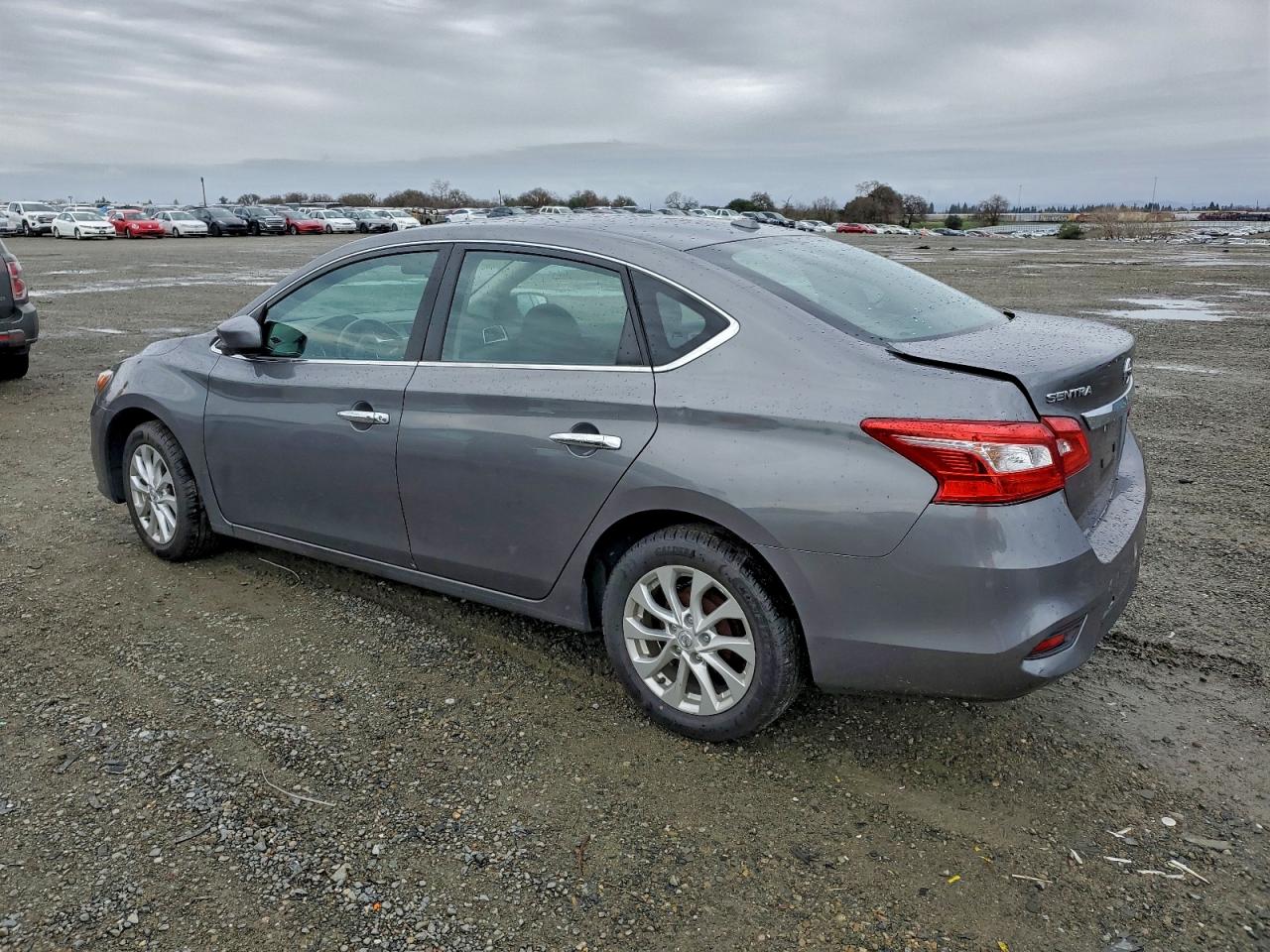 2017 NISSAN SENTRA S photo 2