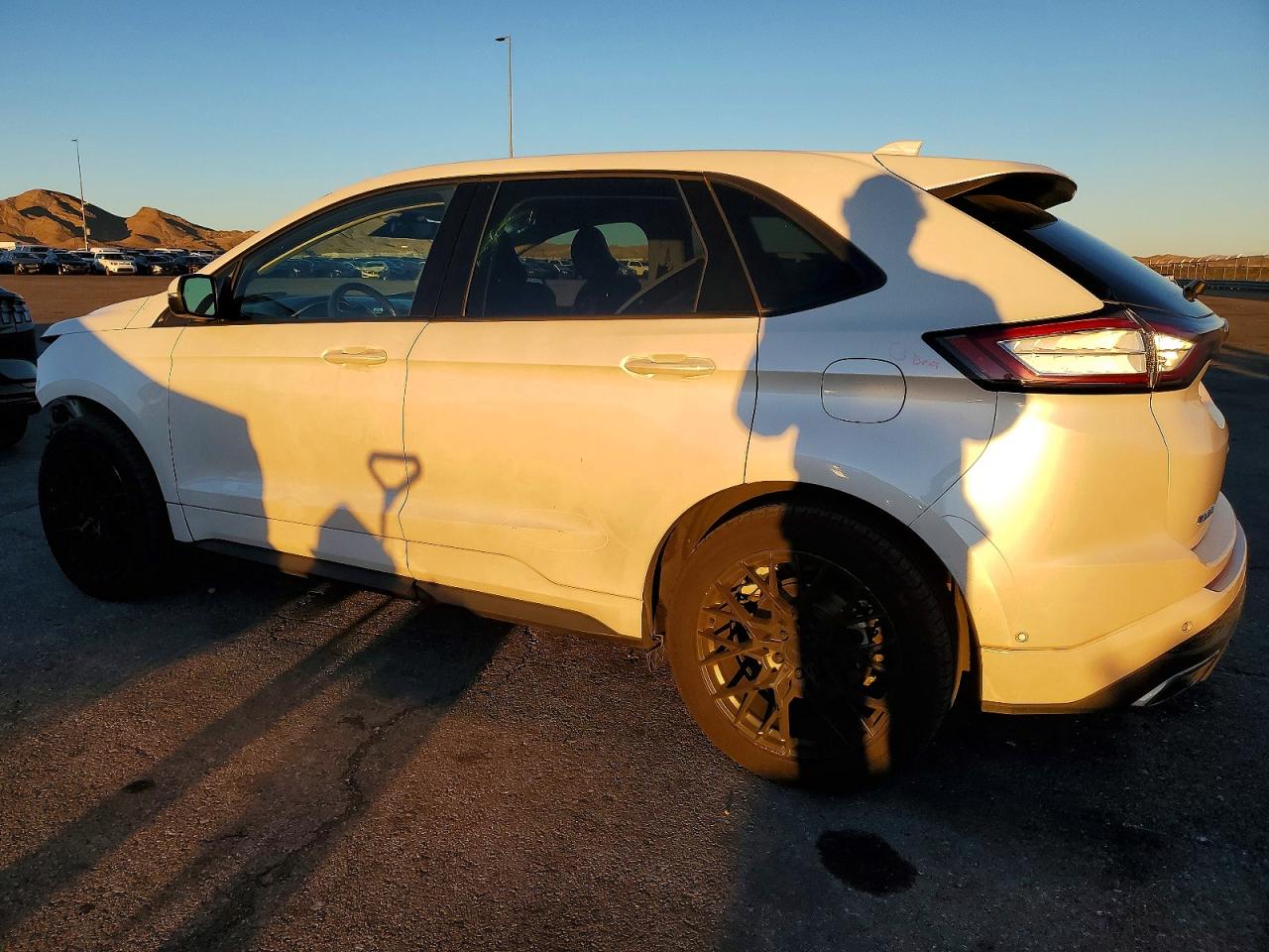 2017 FORD EDGE SPORT photo 2