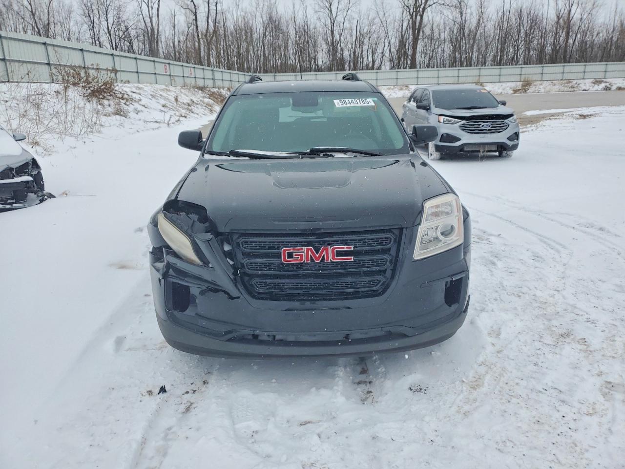 2017 GMC TERRAIN SLE photo 5