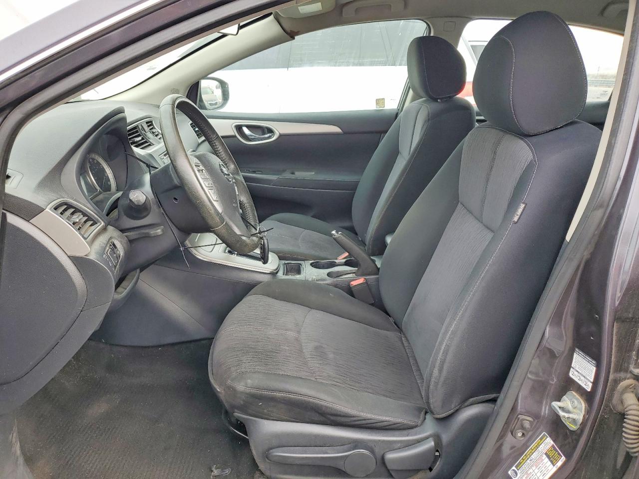 2015 NISSAN SENTRA S photo 7