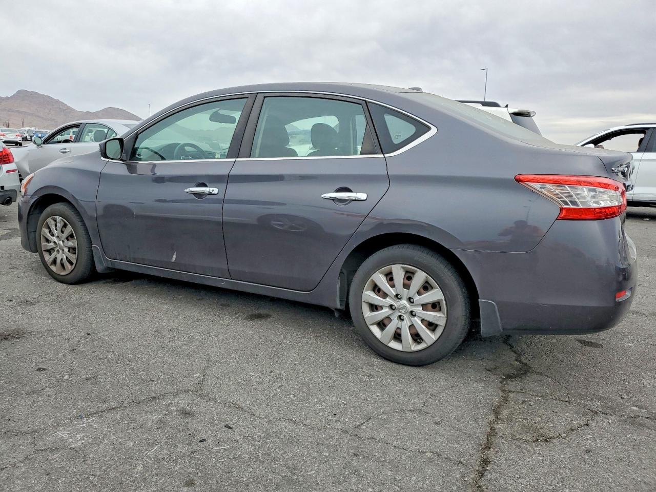 2015 NISSAN SENTRA S photo 2