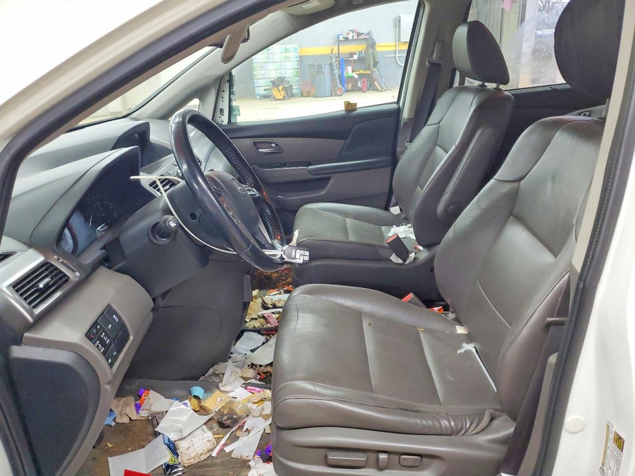 2016 HONDA ODYSSEY TOURING photo 7