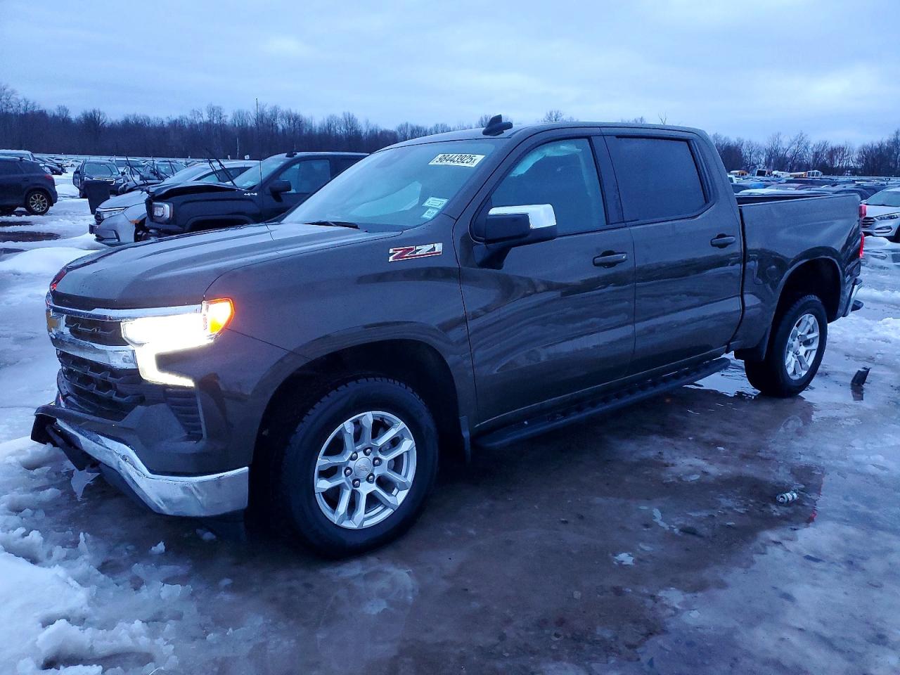 2024 CHEVROLET SILVERADO