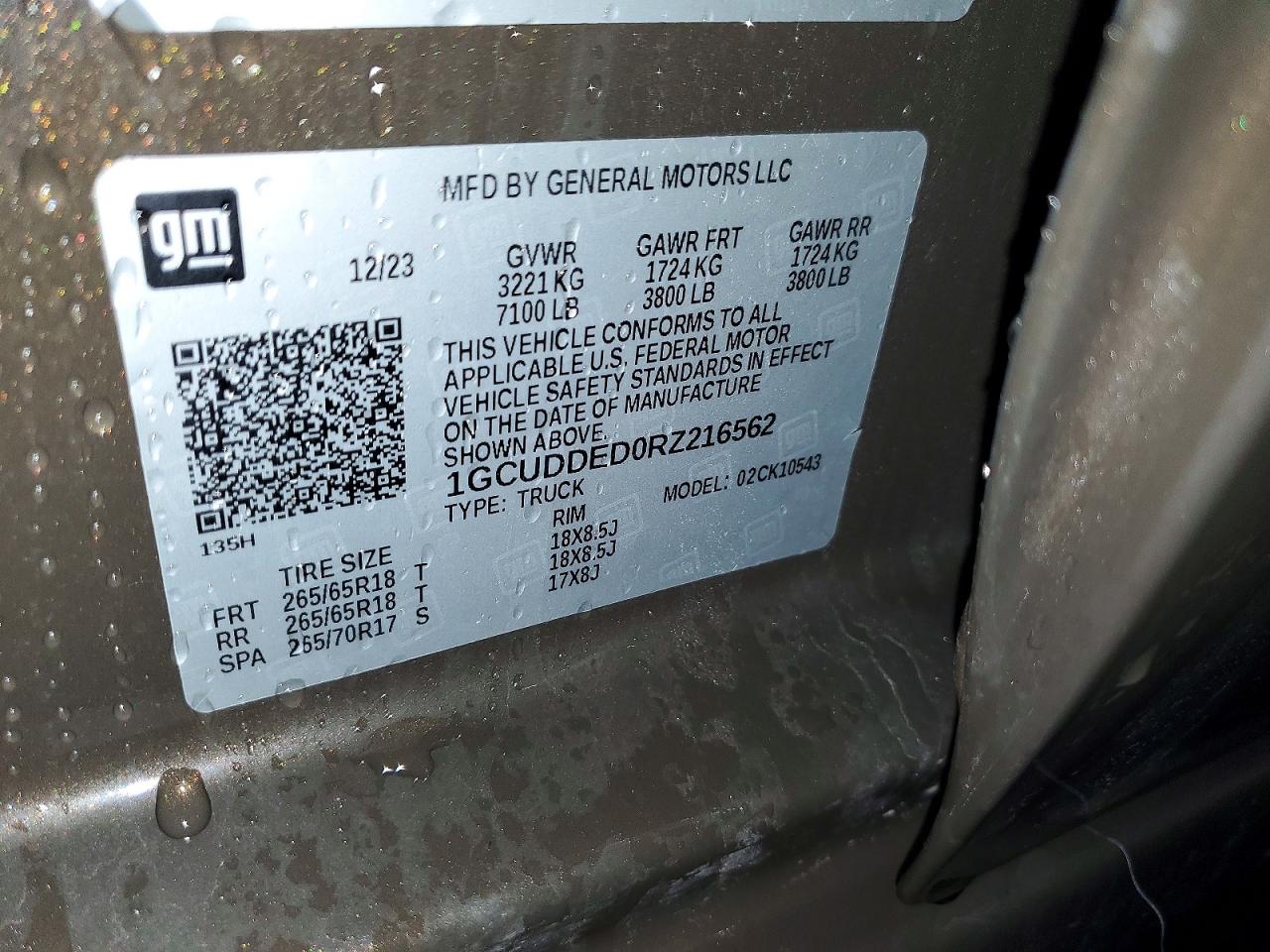 2024 CHEVROLET SILVERADO K1500 LT photo 12