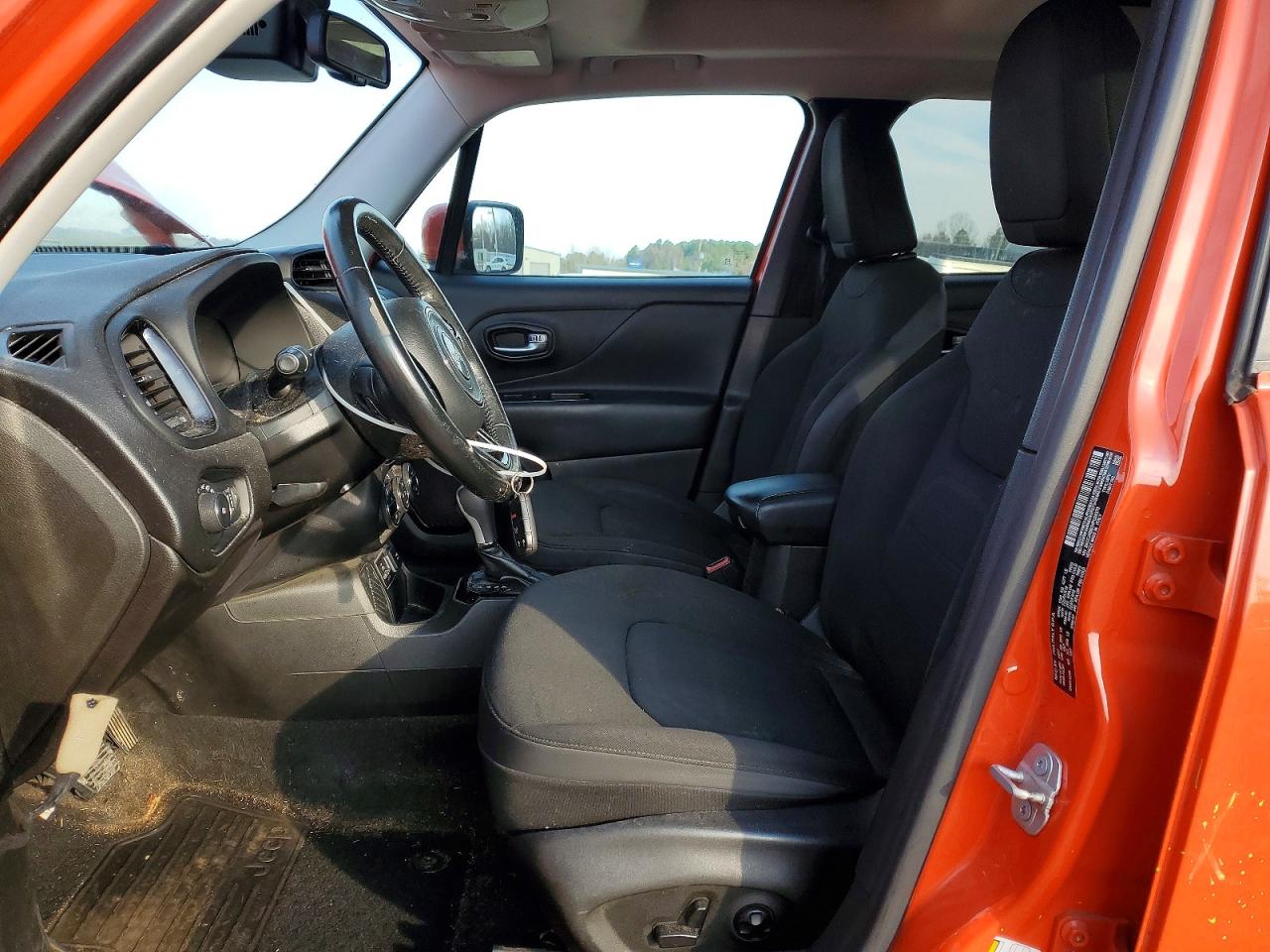 2017 JEEP RENEGADE LATITUDE photo 13