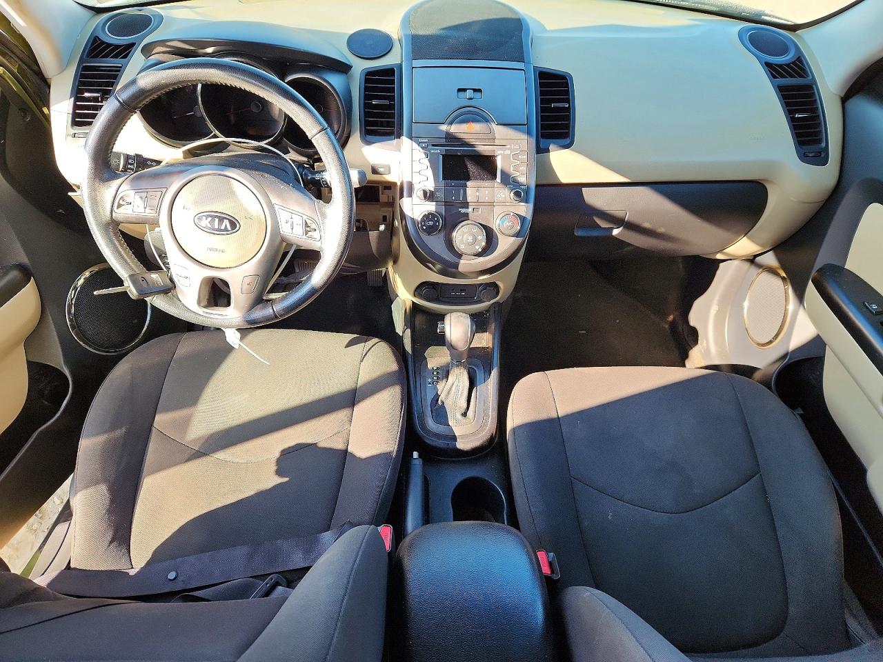 2011 KIA SOUL + photo 15