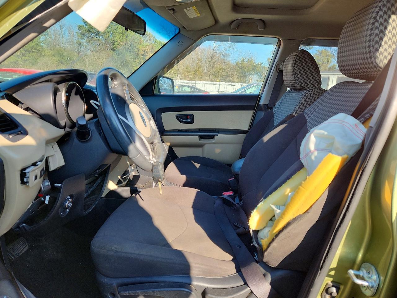2011 KIA SOUL + photo 13