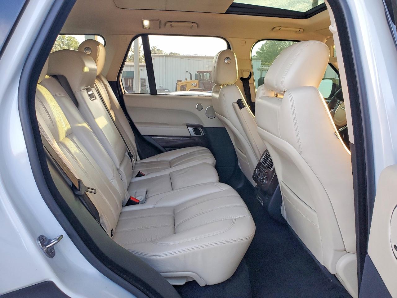 2016 LAND ROVER RANGE ROVER HSE photo 28