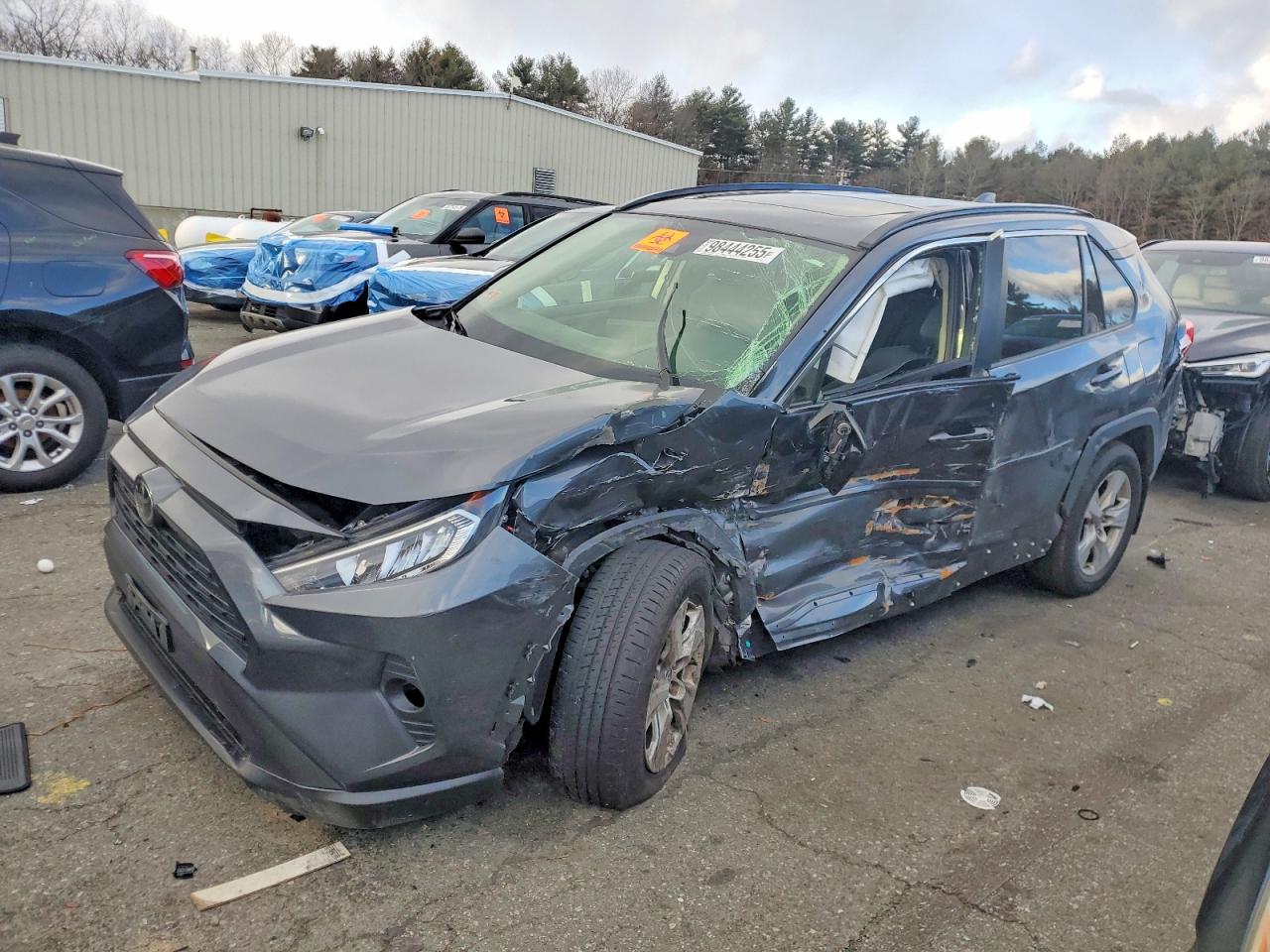 2019 TOYOTA RAV4
