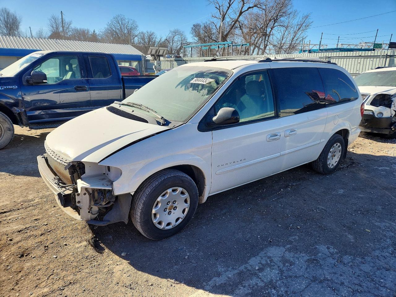 2001 CHRYSLER TOWN & COUNTRY