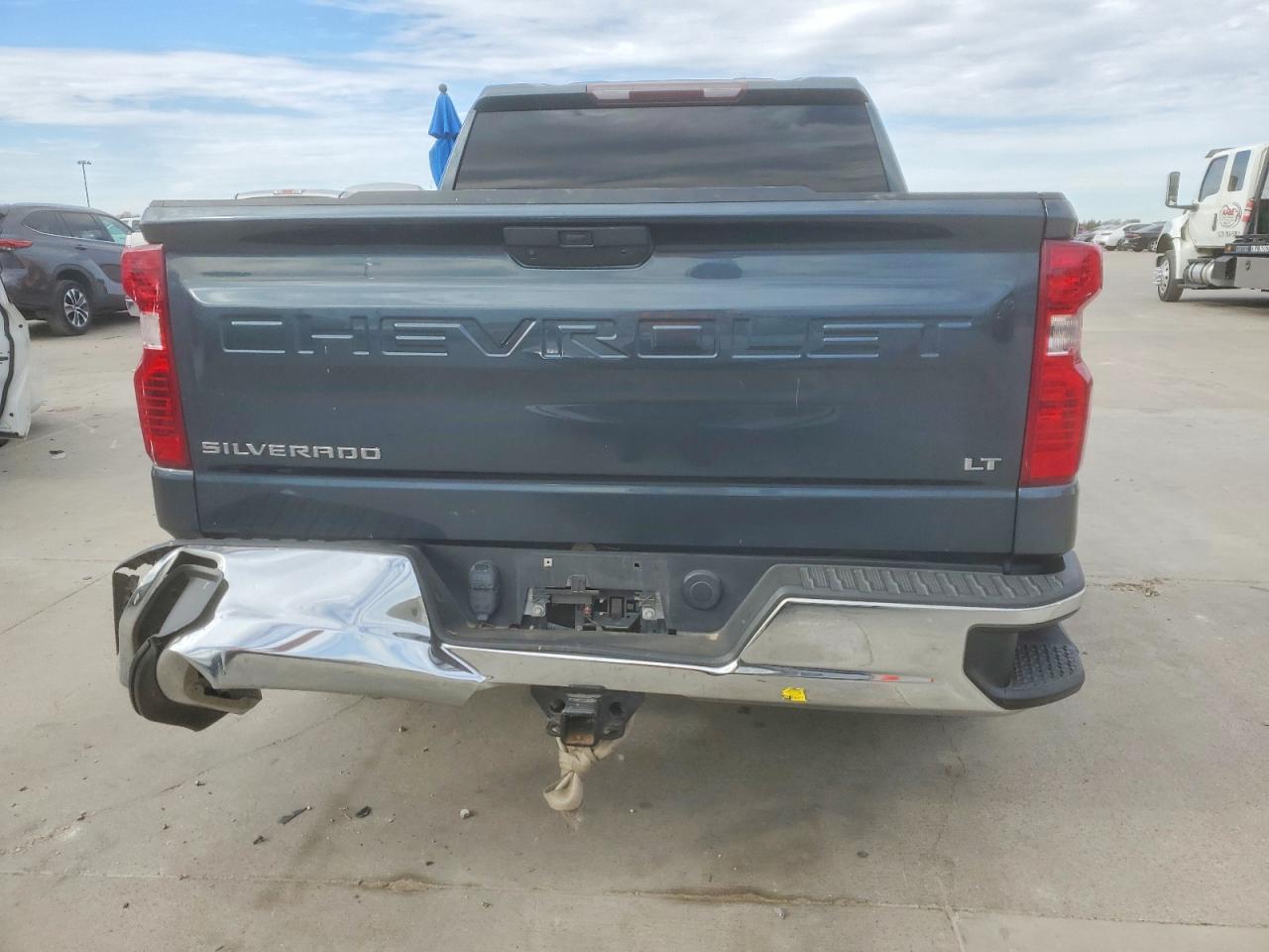 2020 CHEVROLET SILVERADO C1500 LT photo 6