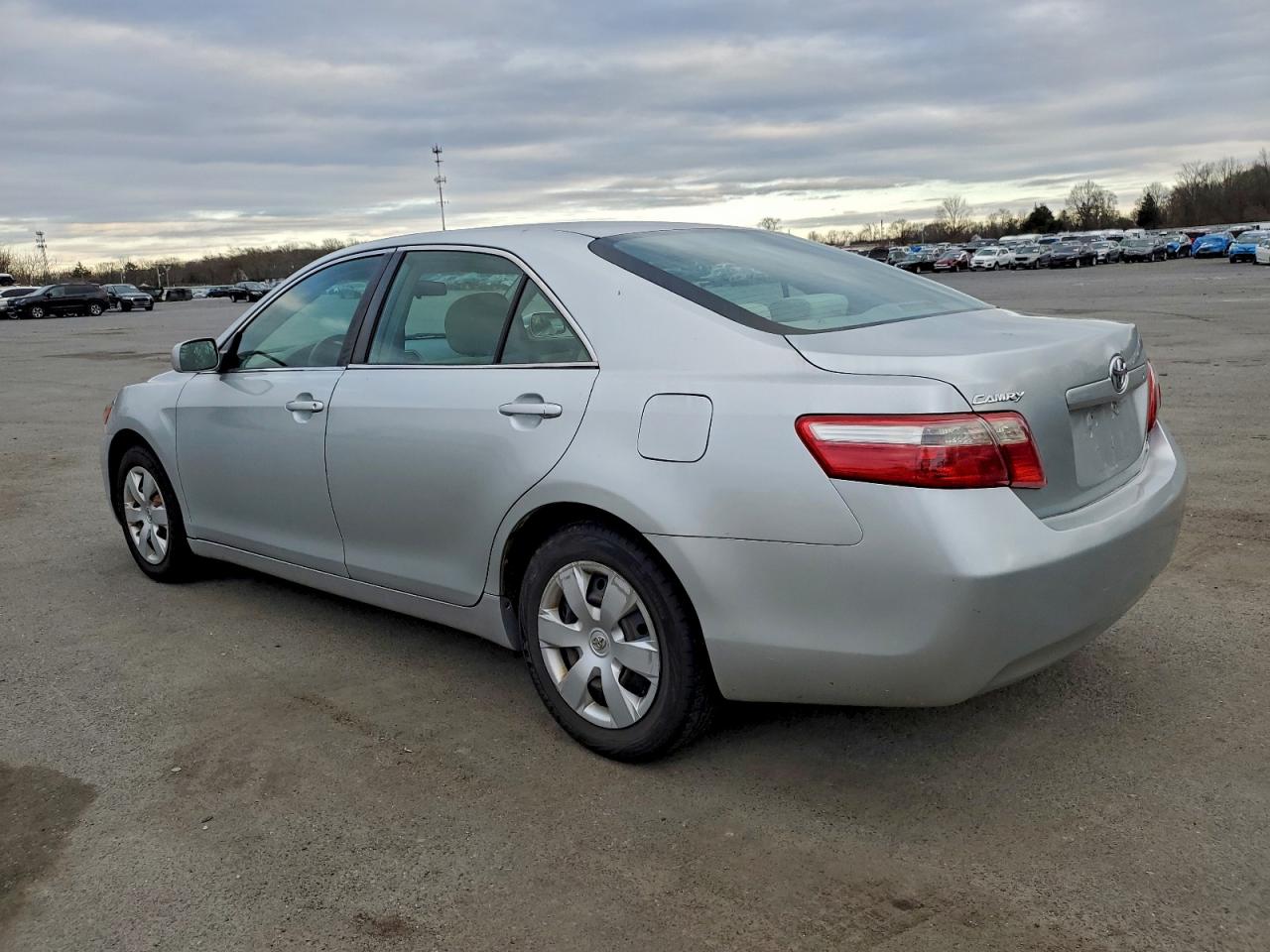 2007 TOYOTA CAMRY CE photo 3