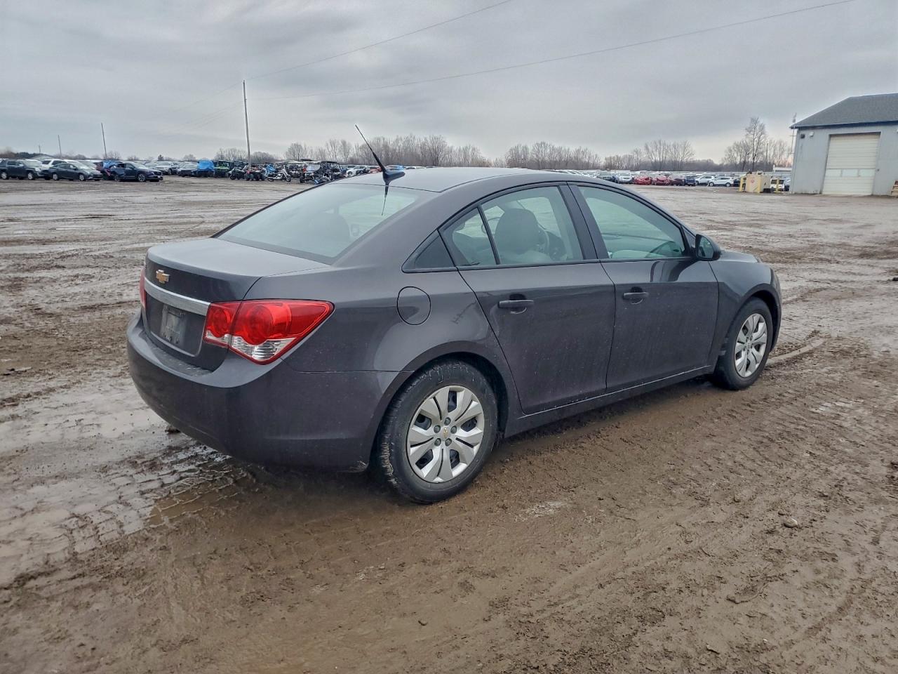 2014 CHEVROLET CRUZE LS photo 3