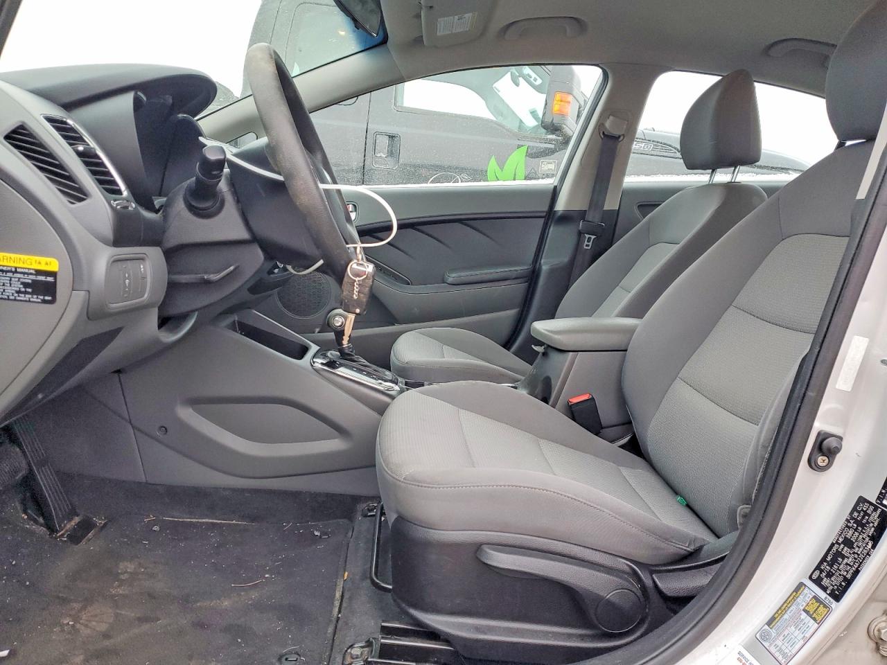 2018 KIA FORTE LX photo 13
