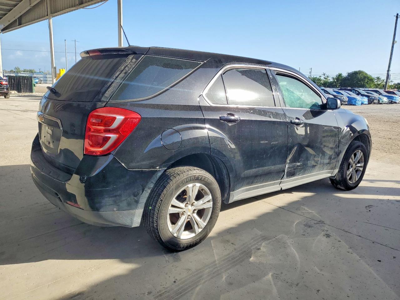 2017 CHEVROLET EQUINOX LS photo 3