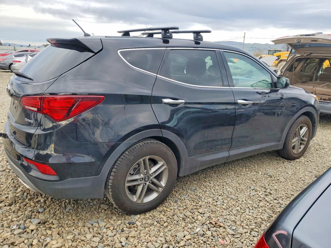 2018 HYUNDAI SANTA FE SPORT photo 3