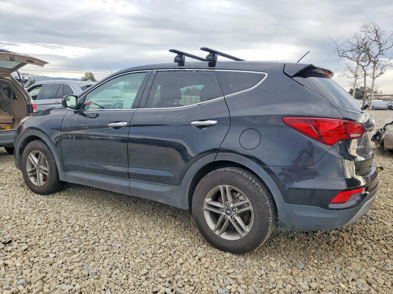 2018 HYUNDAI SANTA FE SPORT photo 2