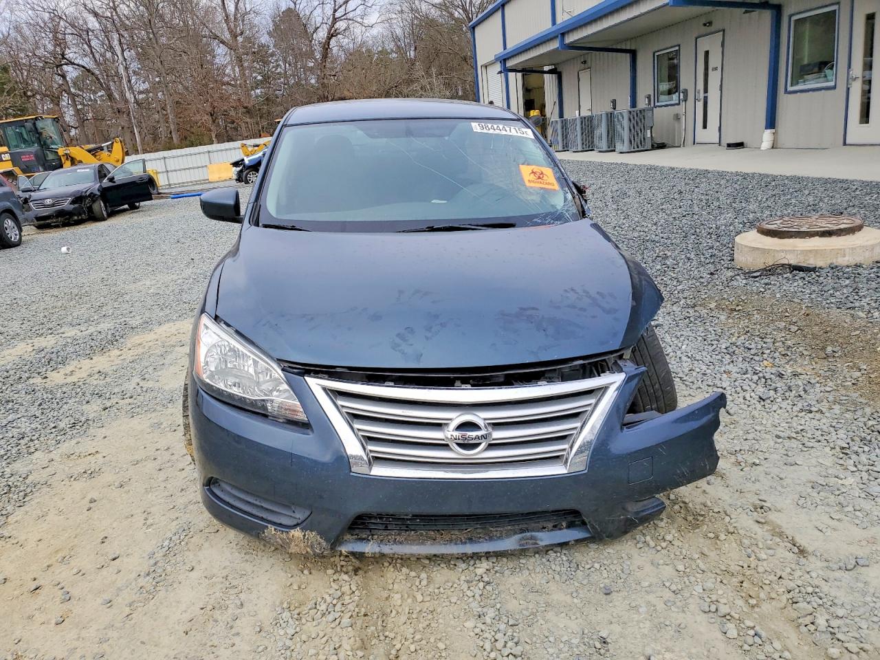2015 NISSAN SENTRA photo 13