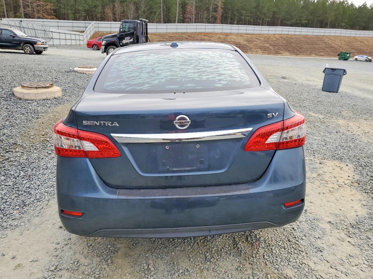 2015 NISSAN SENTRA photo 16
