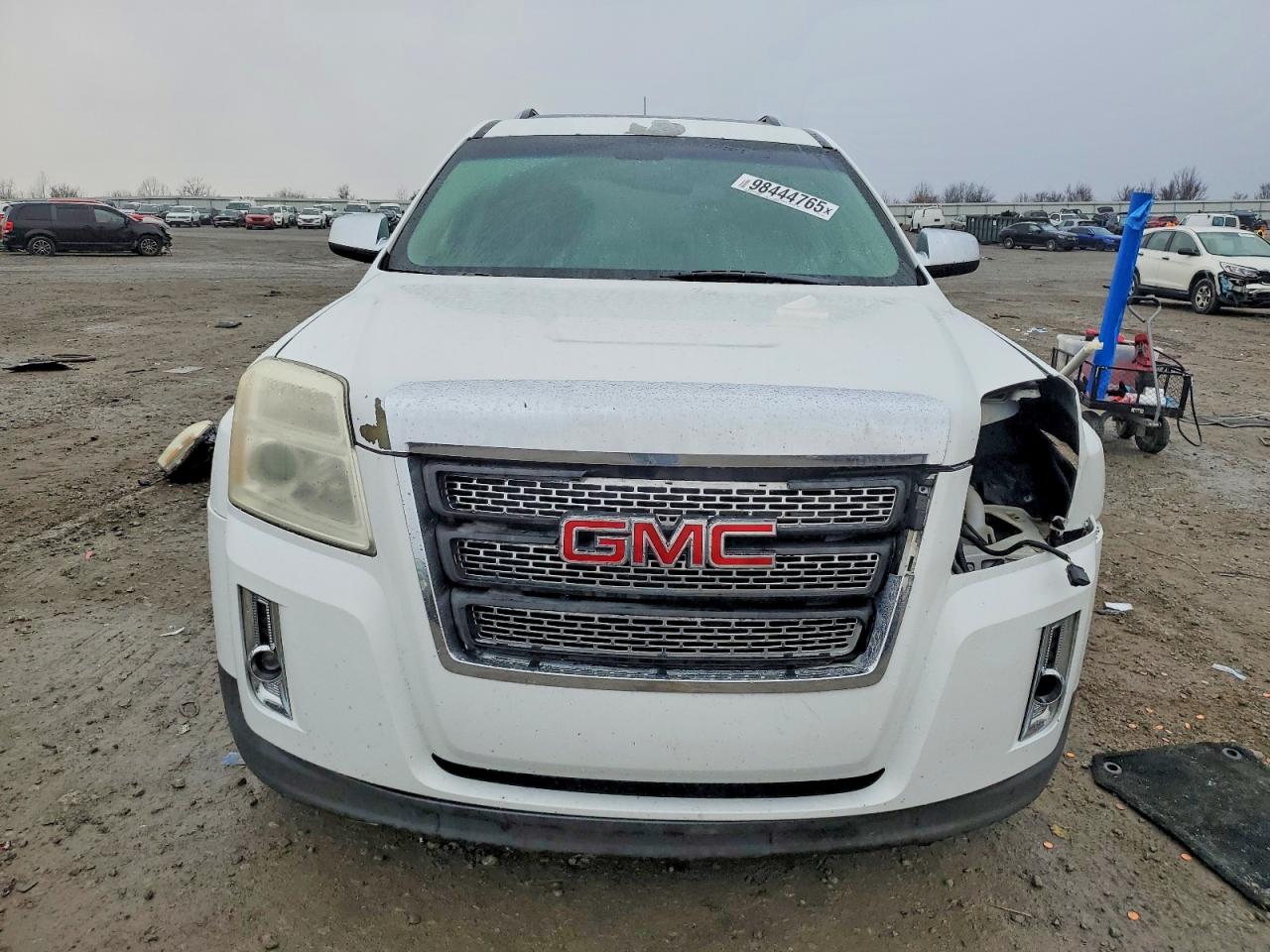 2011 GMC TERRAIN SLT photo 9