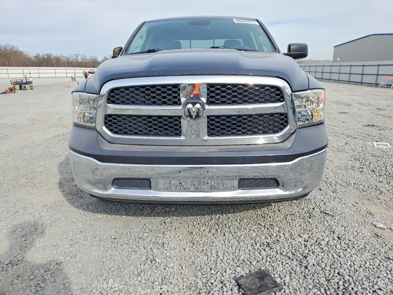 2017 RAM 1500 SLT photo 5