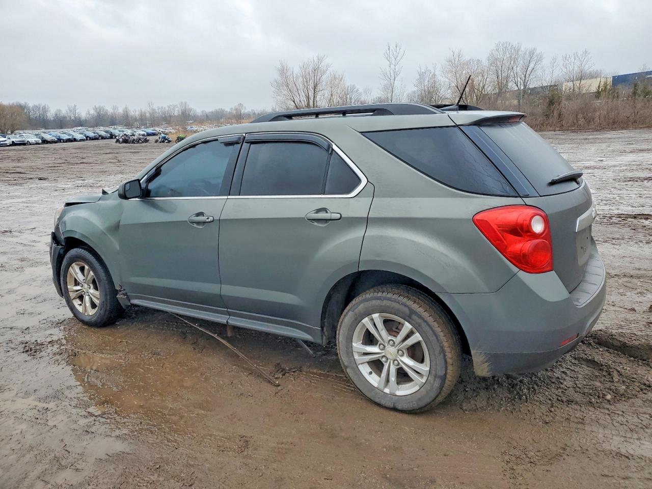2013 CHEVROLET EQUINOX LT photo 4
