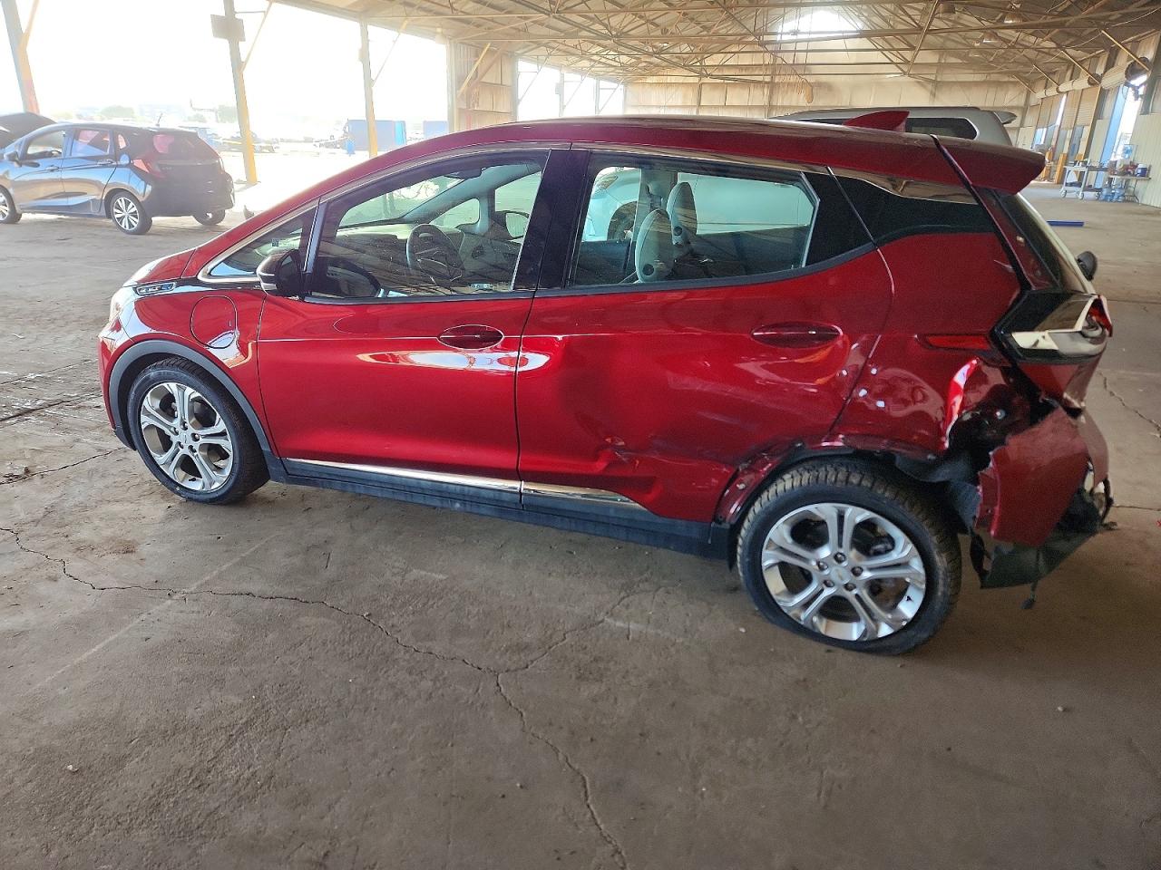 2019 CHEVROLET BOLT EV LT photo 2