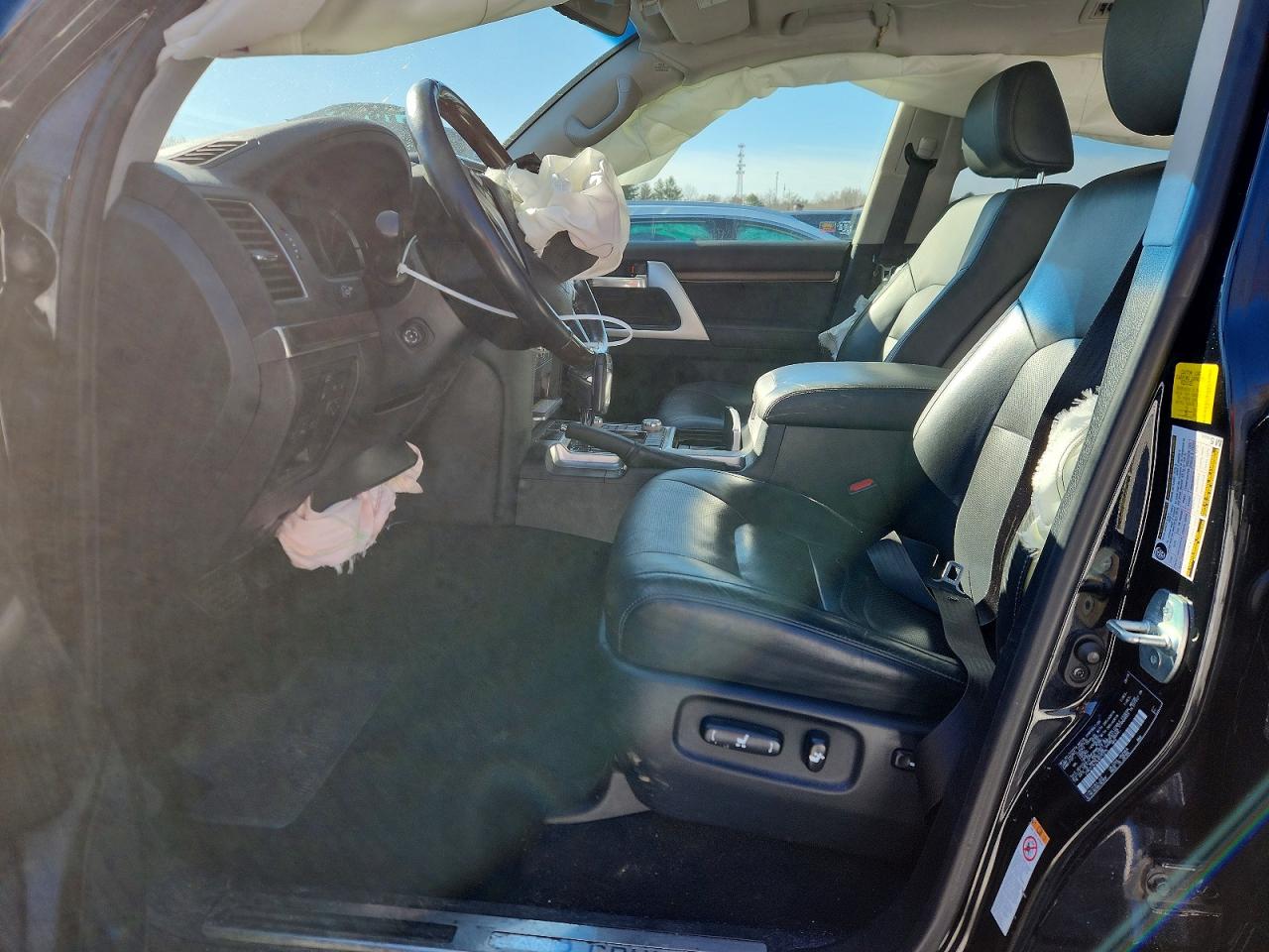 2019 TOYOTA LAND CRUISER VX-R photo 7