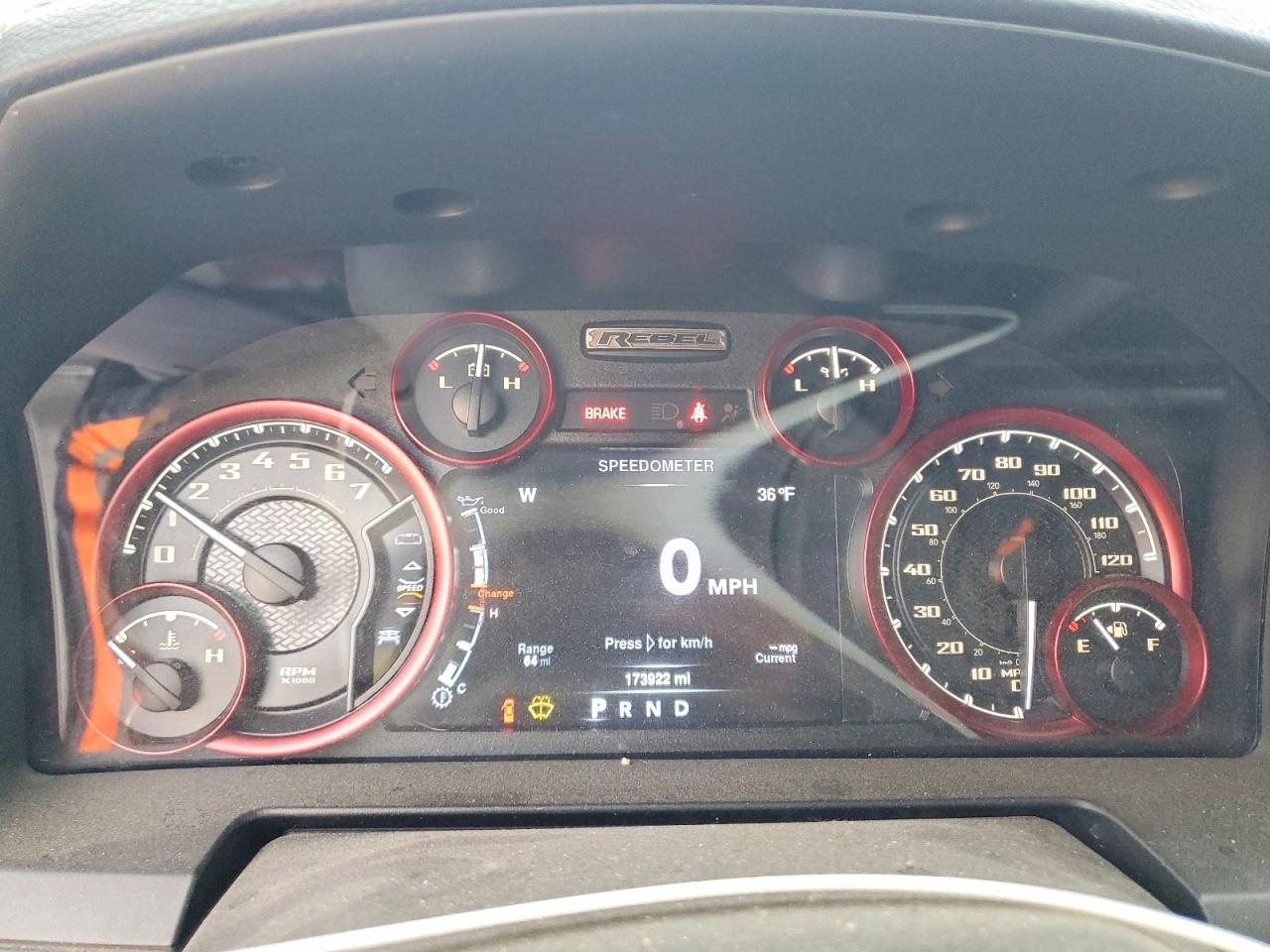 2016 RAM 1500 REBEL photo 9