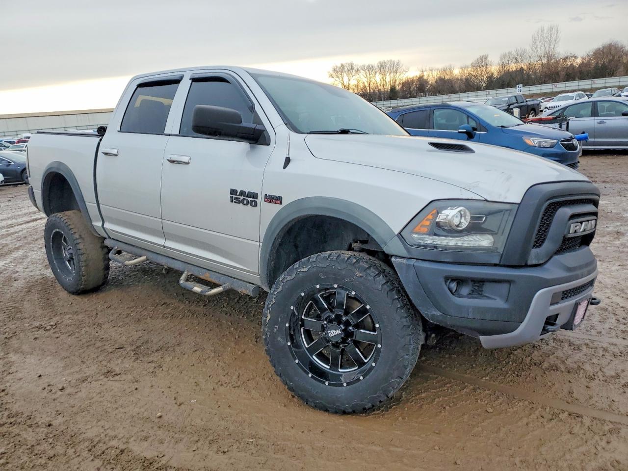 2016 RAM 1500 REBEL photo 4