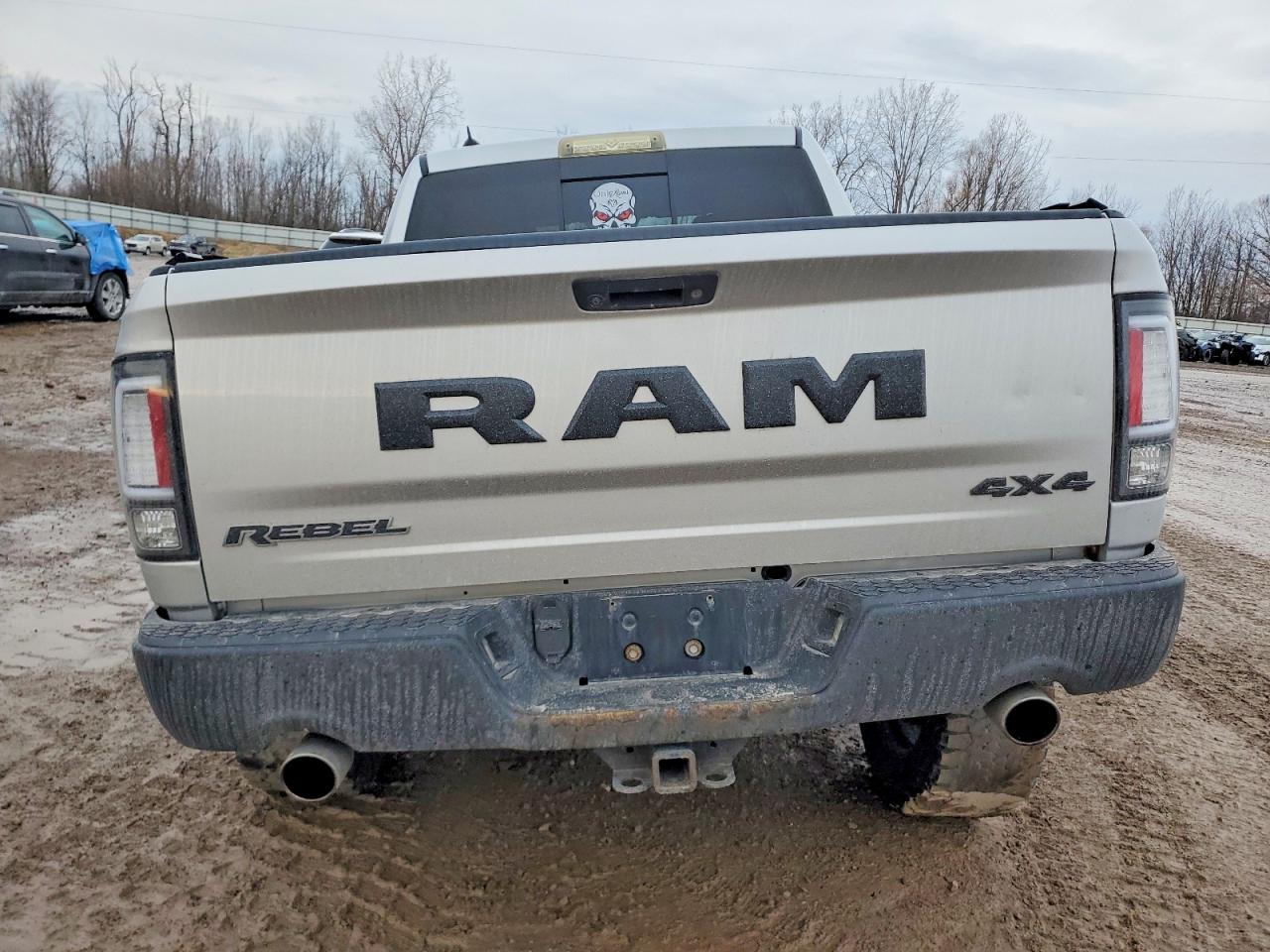 2016 RAM 1500 REBEL photo 6
