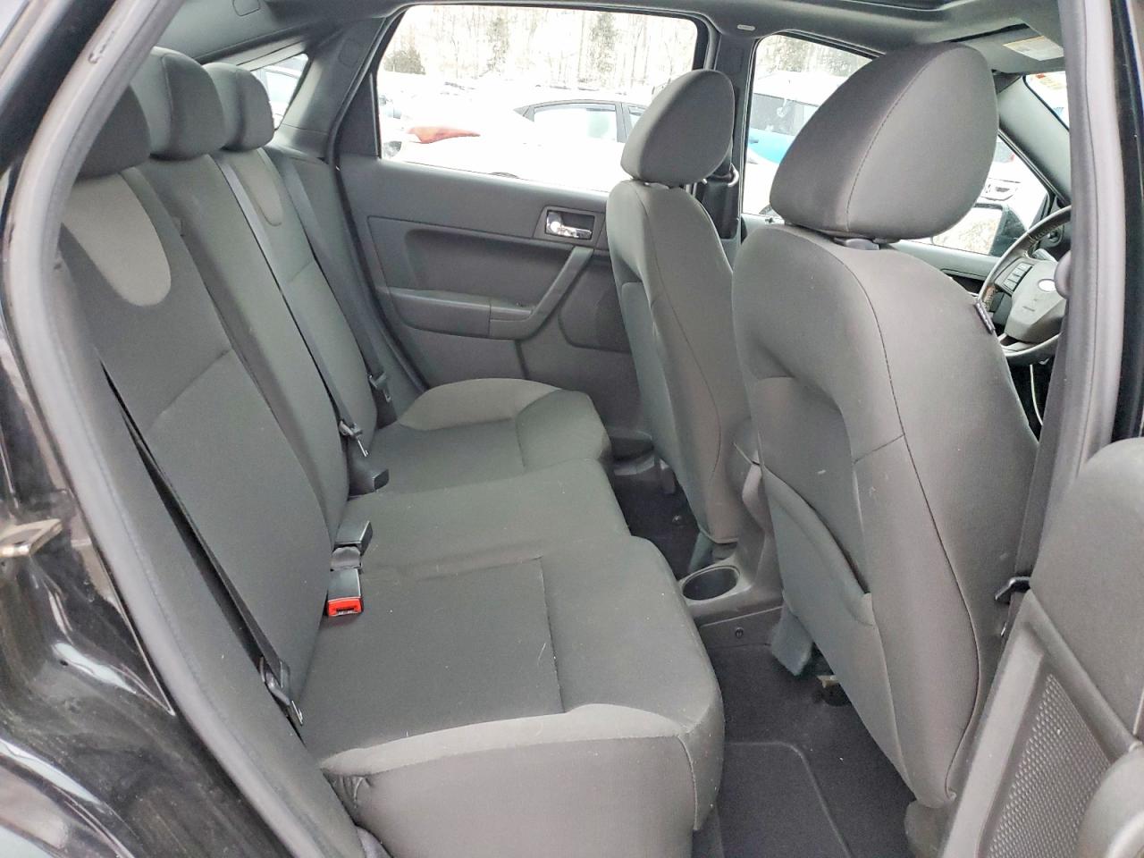2009 FORD FOCUS SES photo 10