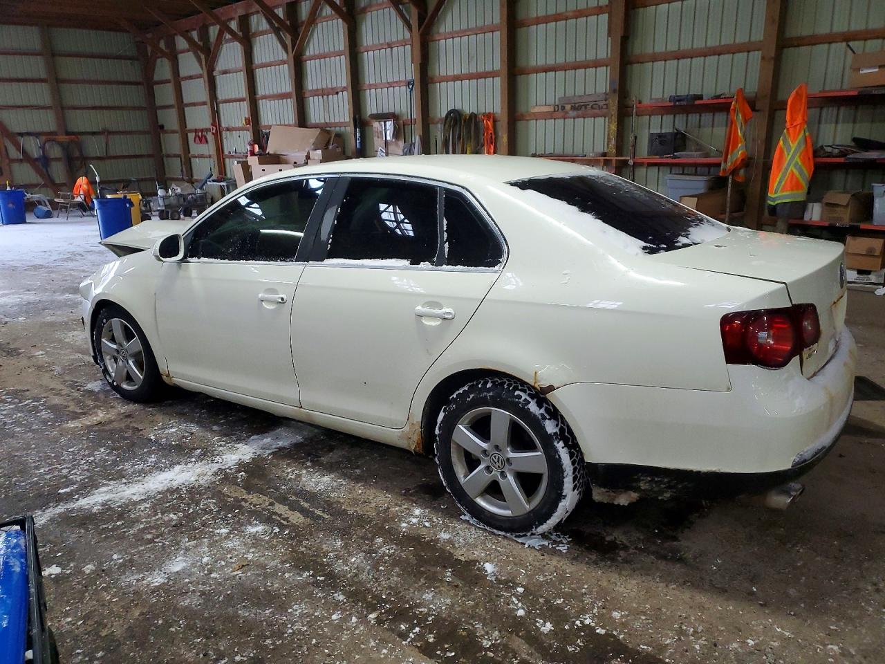 2008 VOLKSWAGEN JETTA S photo 2