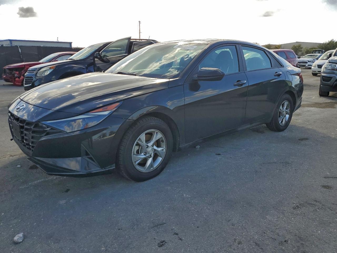 2023 HYUNDAI ELANTRA