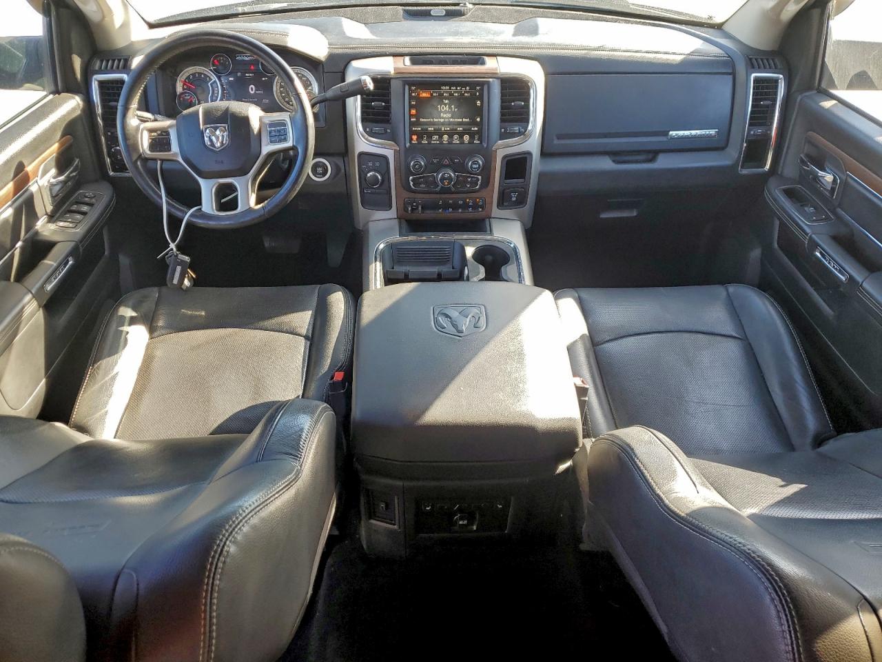 2016 RAM 2500 LARAMIE photo 8