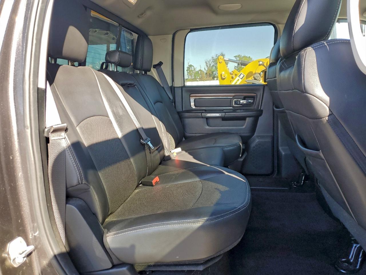 2016 RAM 2500 LARAMIE photo 10