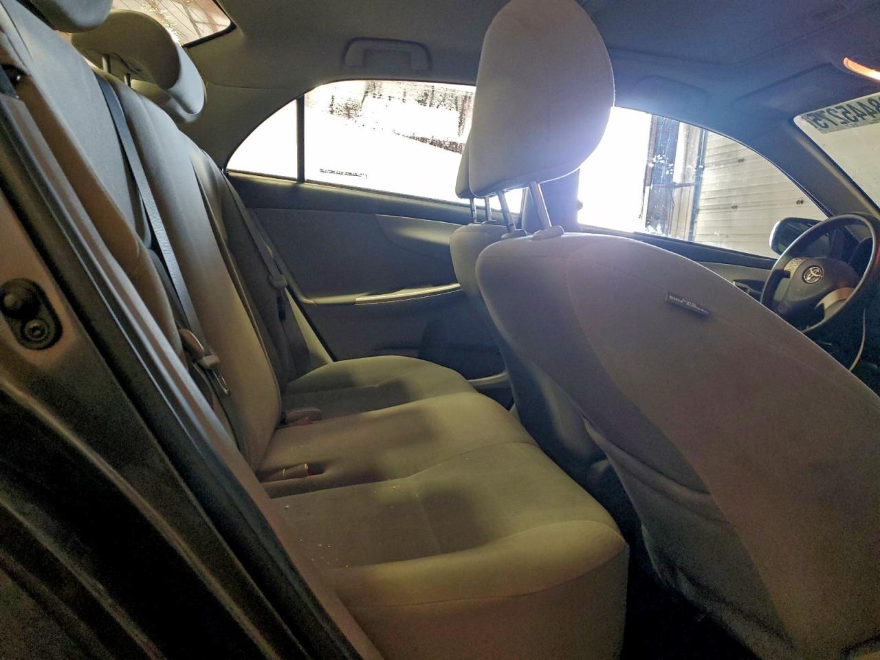 2012 TOYOTA COROLLA BASE photo 10