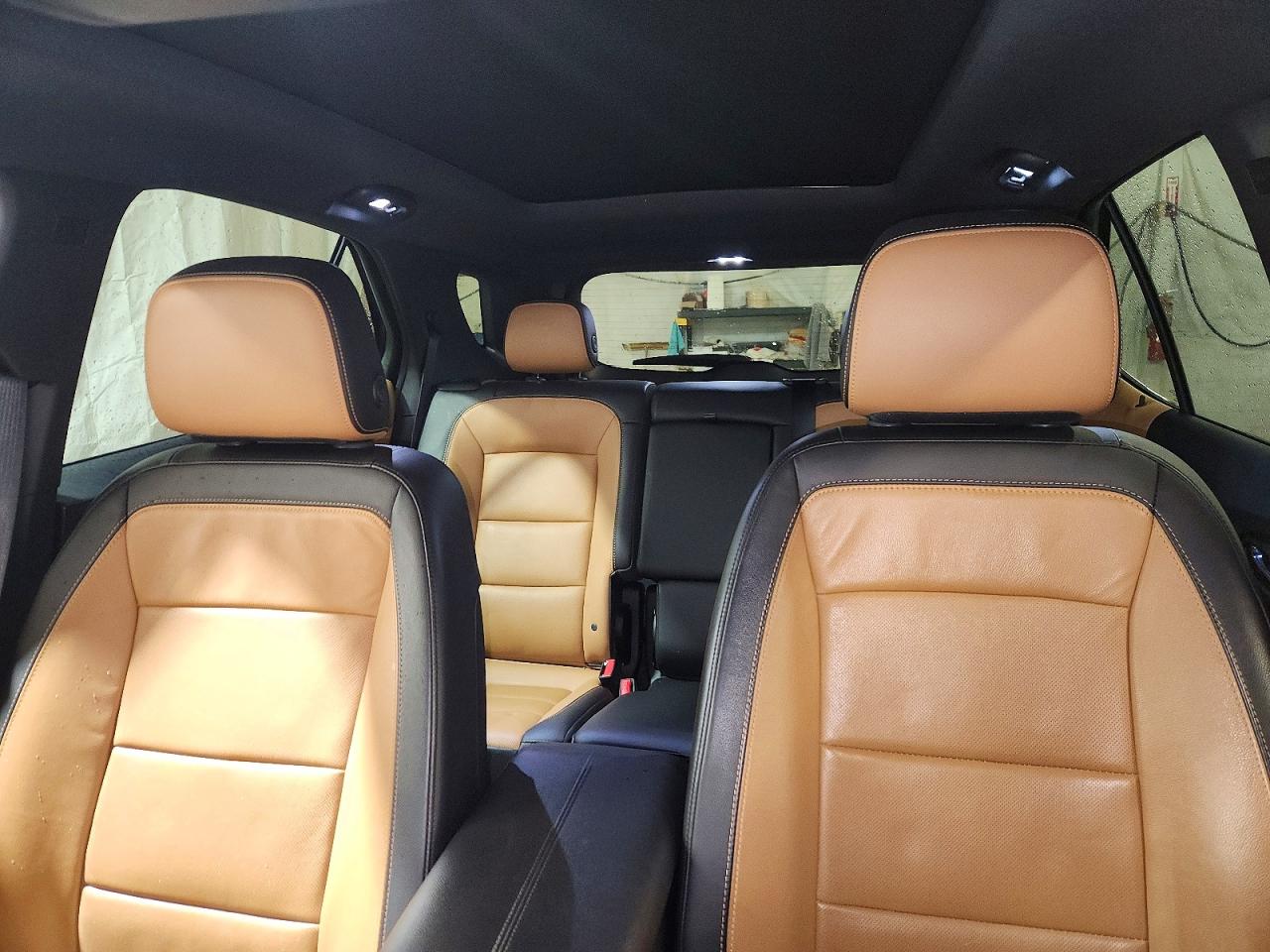 2018 CHEVROLET EQUINOX PREMIER photo 10