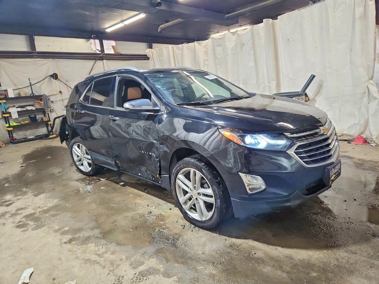 2018 CHEVROLET EQUINOX PREMIER photo 4
