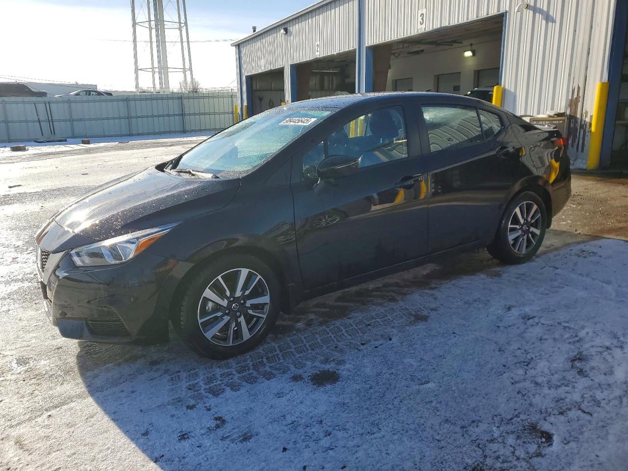 2021 NISSAN VERSA