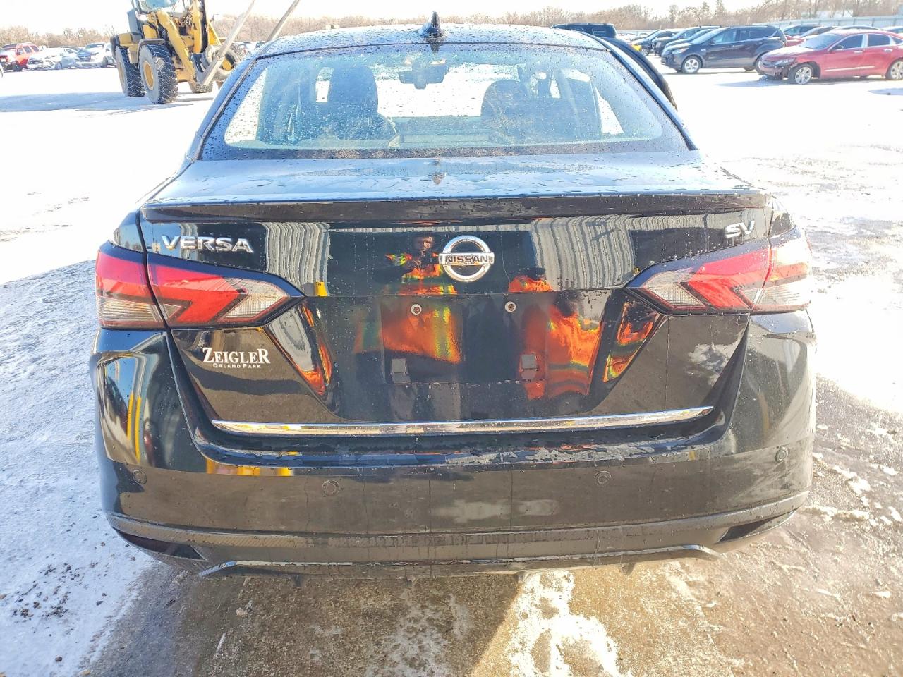 2021 NISSAN VERSA SV photo 6