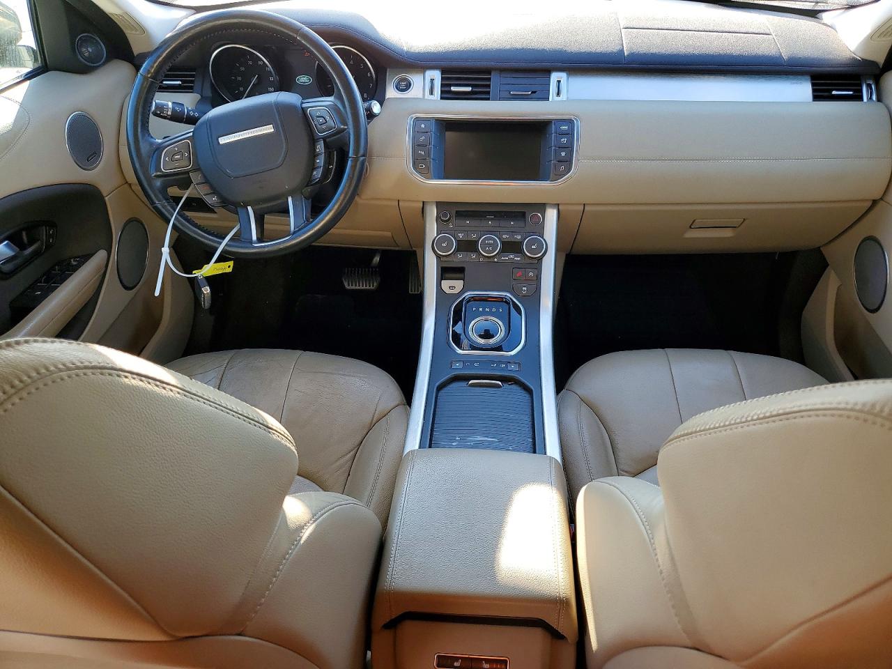 2016 LAND ROVER RANGE ROVER EVOQUE SE photo 8