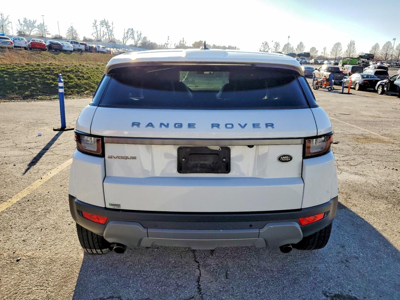 2016 LAND ROVER RANGE ROVER EVOQUE SE photo 6